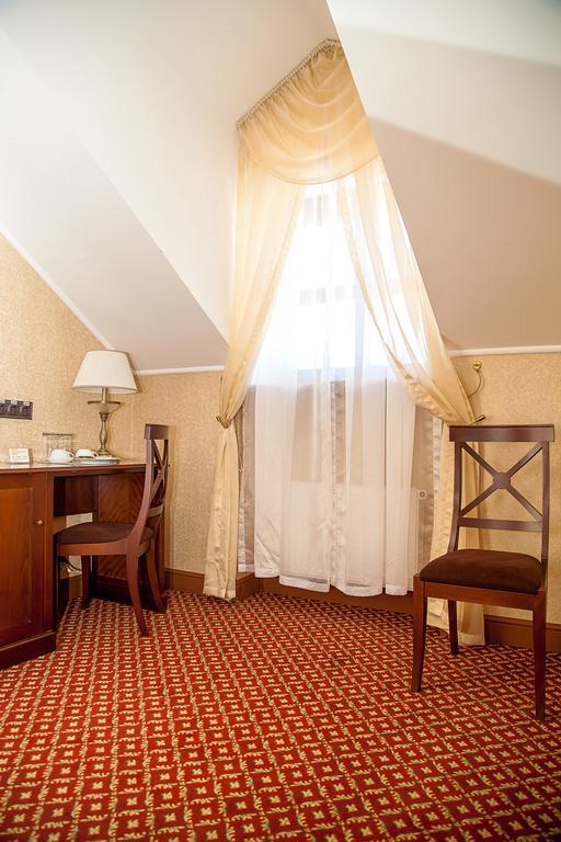 Optima Collection Kamianets-Podilskyi Hotel Exterior photo